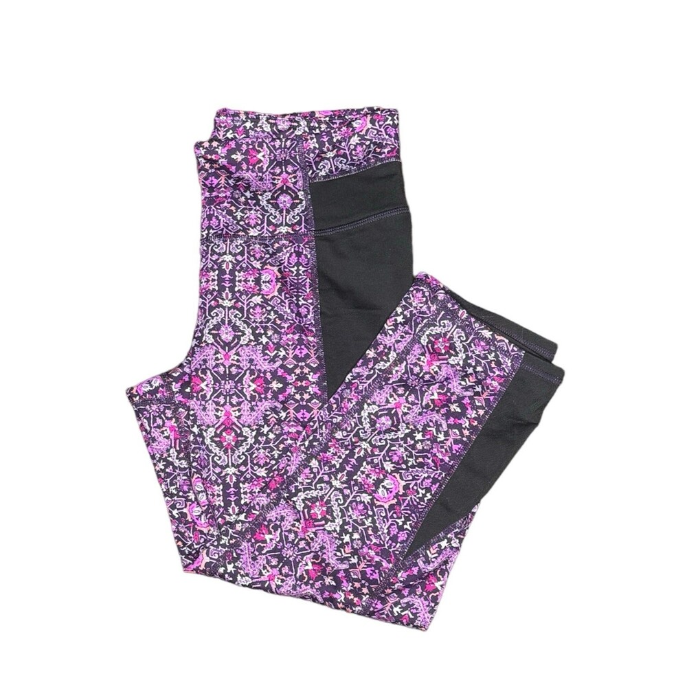 Athleta Tapestry Chaturanga Capri Leggings Purple Crop Athletic Pants Medium